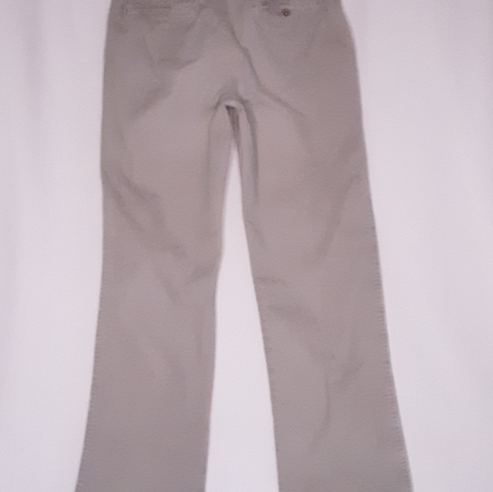 đź–¤American Eagle Outfitters Khaki Pants - Picture 4 of 9